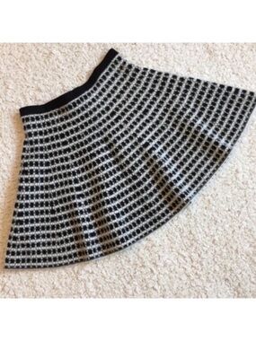 Olivia & Grace Plush Black and White Patterned A-Line Skirt Retro Size XL